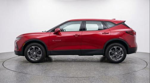 Habanero Orange 2025 Chevrolet Blazer 2LT
