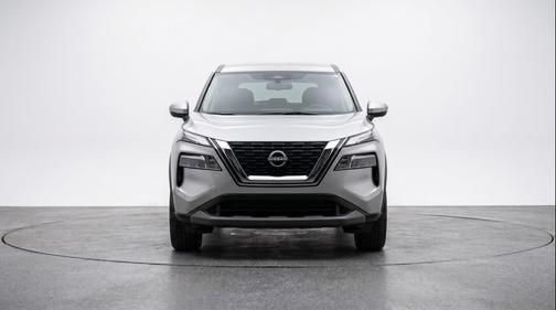 Brilliant Silver Metallic 2025 Nissan Rogue SV