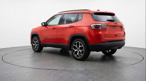 Red Hot Pearlcoat 2025 Jeep Compass Limited