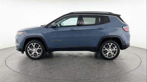 Hydro Blue Pearlcoat 2025 Jeep Compass Limited