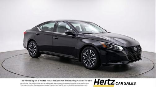 Super Black 2025 Nissan Altima SV FWD