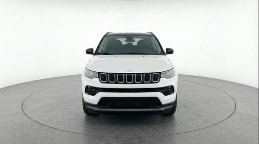 Bright White Clearcoat 2025 Jeep Compass Limited