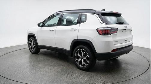 Bright White Clearcoat 2025 Jeep Compass Limited