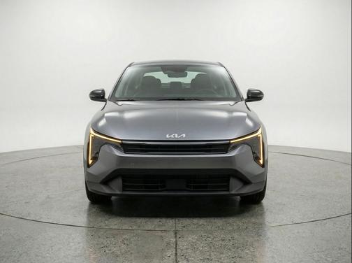 Interstellar Gray 2025 Kia K4 LXS