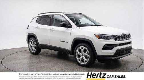Bright White Clearcoat 2025 Jeep Compass Latitude