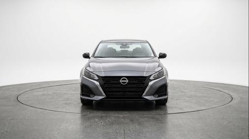 Gun Metallic 2025 Nissan Altima SV FWD