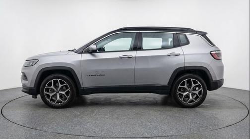 Silver Zynith Metallic Clearcoat 2025 Jeep Compass Limited