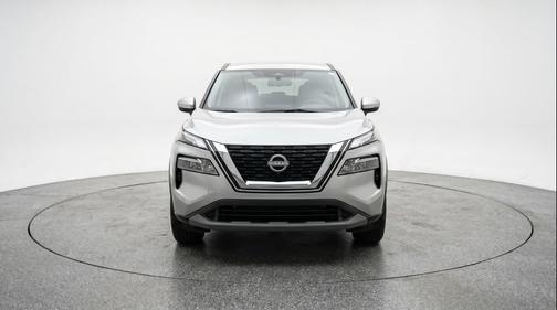 Brilliant Silver Metallic 2025 Nissan Rogue SV