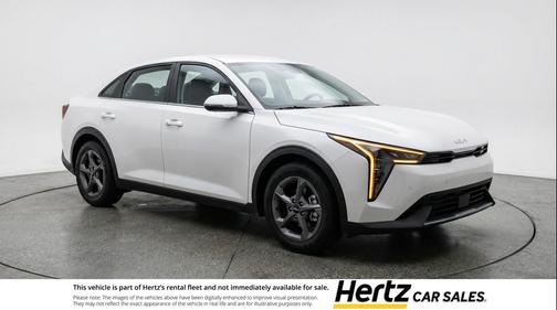 Snow White Pearl 2025 Kia K4 LXS