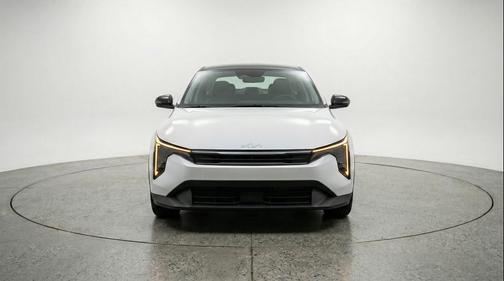 Snow White Pearl 2025 Kia K4 LXS