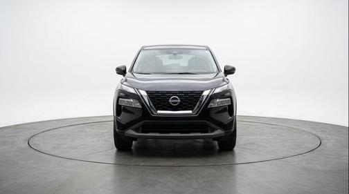 Super Black 2025 Nissan Rogue SV