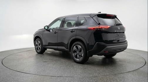 Super Black 2025 Nissan Rogue SV
