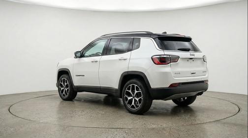 Bright White Clearcoat 2025 Jeep Compass Limited