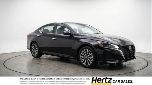 Super Black 2025 Nissan Altima SV FWD