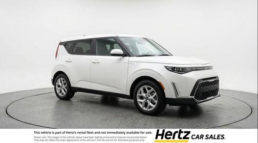 Snow White Pearl 2025 Kia Soul LX