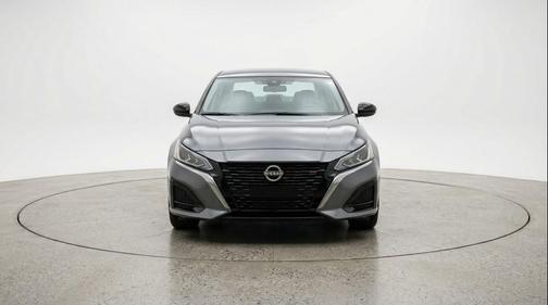 Gun Metallic 2025 Nissan Altima SV FWD