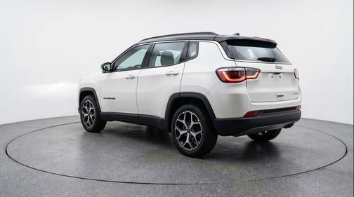 Bright White Clearcoat 2025 Jeep Compass Limited