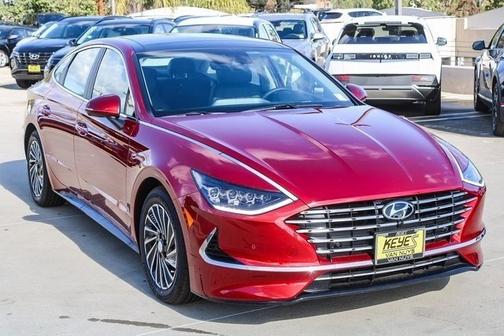 2023 Hyundai SONATA Hybrid Limited