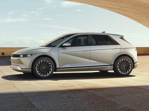 Black 2022 Hyundai IONIQ 5 SEL