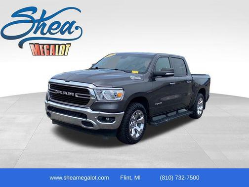 Granite Crystal Metallic Clearcoat 2019 RAM 1500 Big Horn