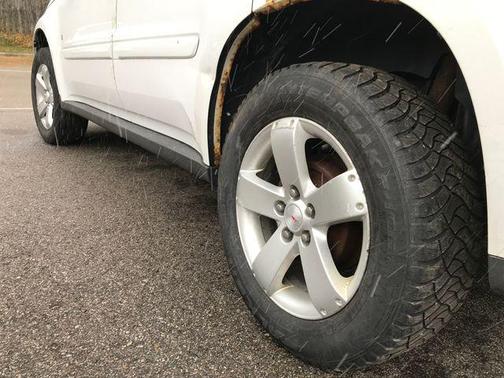 2006 Pontiac Torrent Base