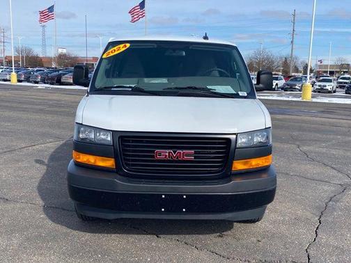2024 GMC Savana 2500 Work Van