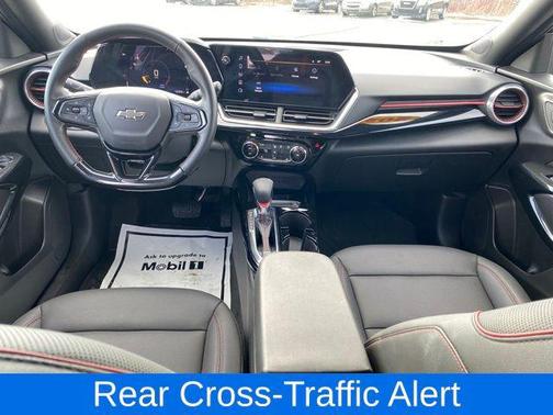 2025 Chevrolet Trax FWD 2RS