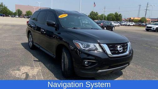 2019 Nissan Pathfinder SL