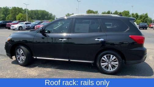 2019 Nissan Pathfinder SL