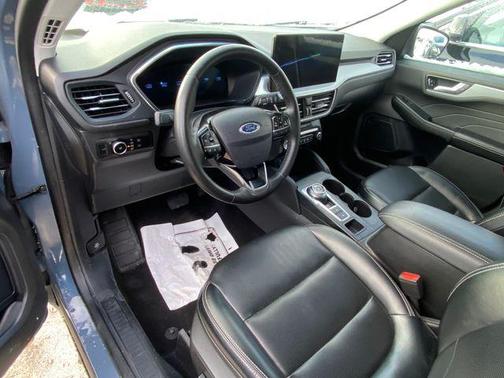 2023 Ford Escape Platinum