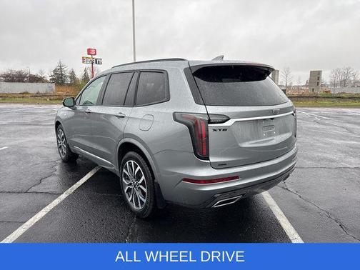 2024 Cadillac XT6 Sport AWD
