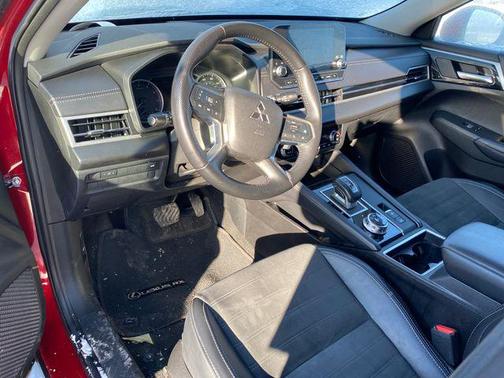 2024 Mitsubishi Outlander SE 2.5 S-AWC