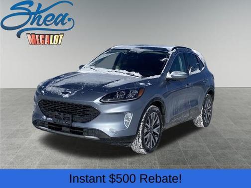 2022 Ford Escape Titanium