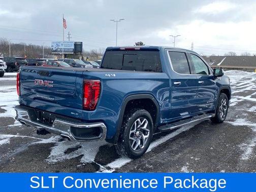 2024 GMC Sierra 1500 SLT