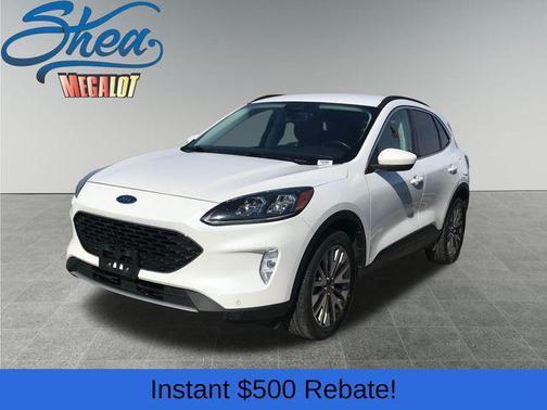 2022 Ford Escape Titanium