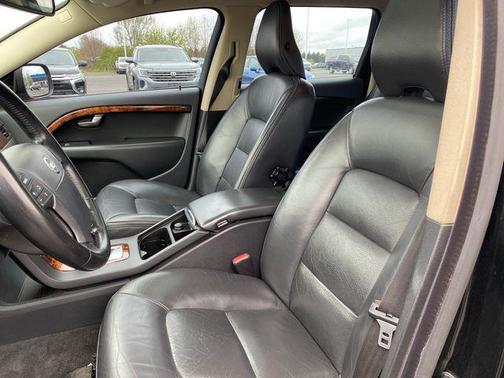 2009 Volvo XC70 3.2