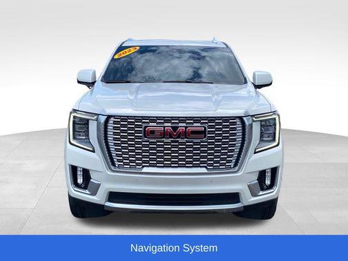 White Frost Tricoat 2023 GMC Yukon Denali