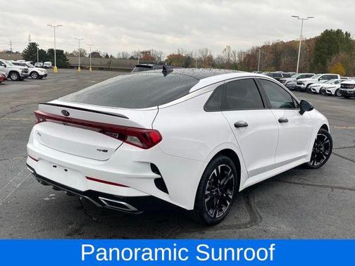 2021 Kia K5 GT-Line
