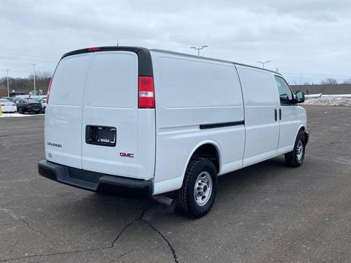 2024 GMC Savana 2500 Work Van