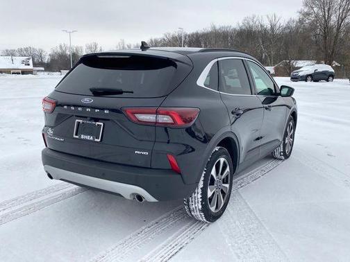 2023 Ford Escape Platinum