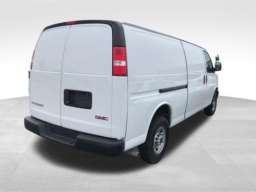 2024 GMC Savana 2500 Work Van