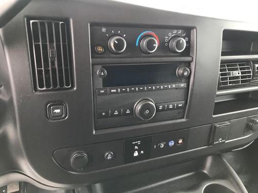 2024 GMC Savana 2500 Work Van