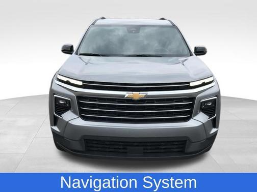 Sterling Gray Metallic 2026 Chevrolet Traverse LT