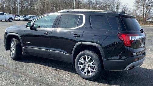 2022 GMC Acadia AWD SLT