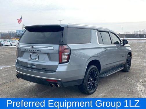 2023 Chevrolet Suburban Premier