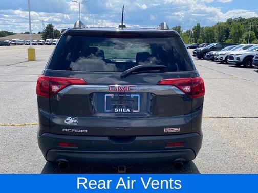2017 GMC Acadia SLE-2