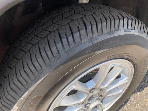 2018 Jeep Grand Cherokee Laredo E