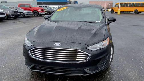 2020 Ford Fusion SE