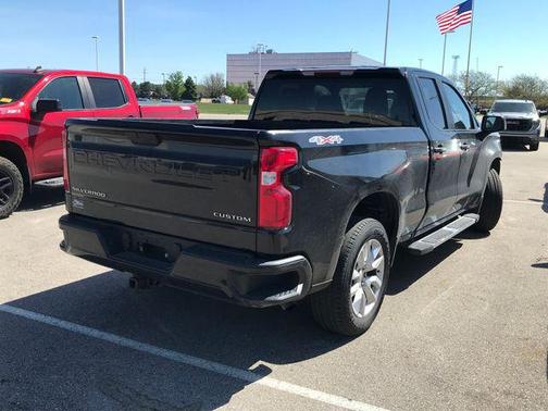 Black 2020 Chevrolet Silverado 1500 Custom