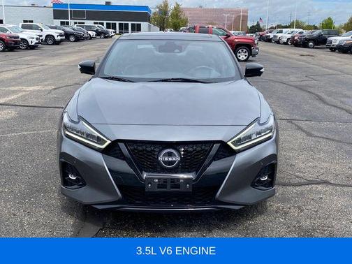 Gun Metallic 2023 Nissan Maxima SR Xtronic CVT